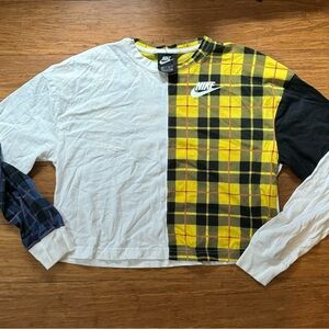Womens Nike Long Sleeve Cropped T-shirt